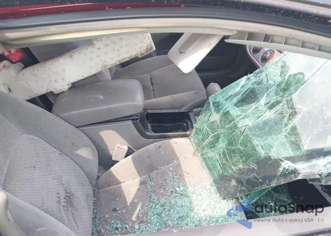 2003 Toyota Camry Le from USA, damaged, VIN 4T1BE32K53U222892